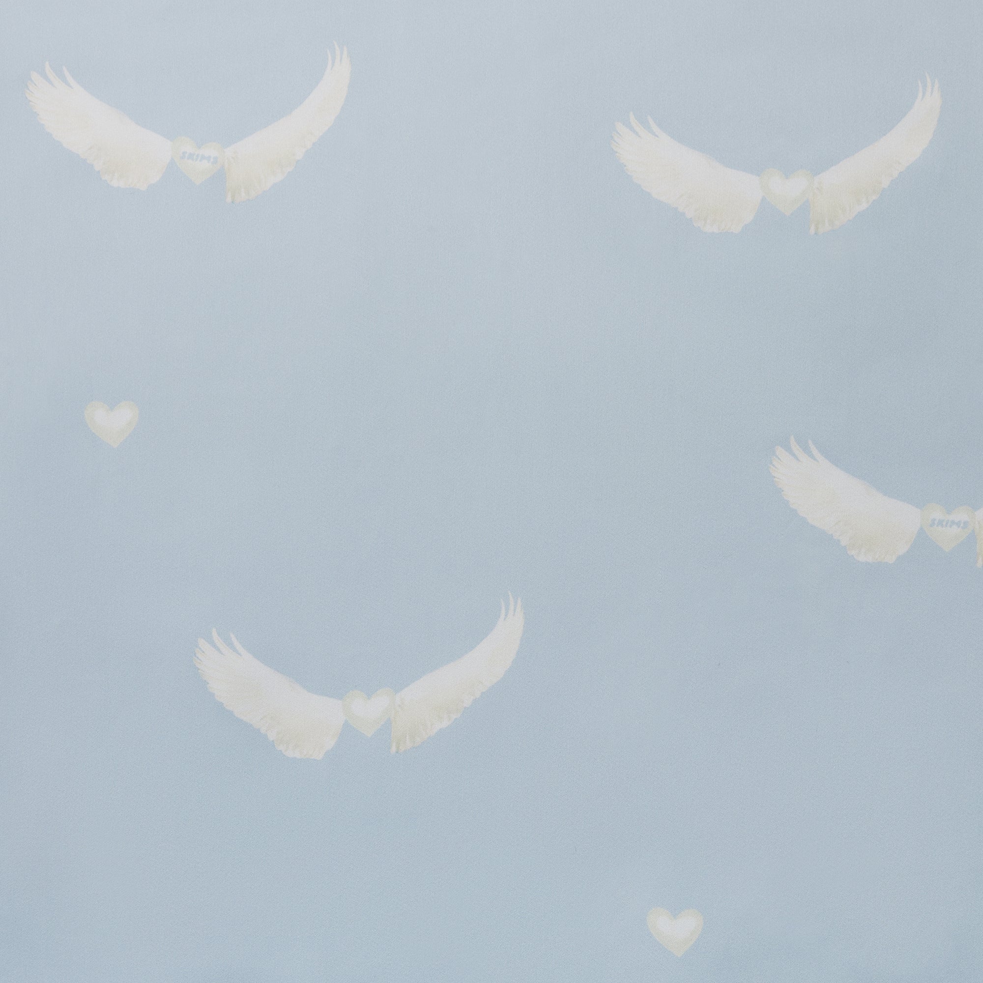 WOVEN SHINE LONG ROBE | AERO WING HEARTS PRINT - Image 6